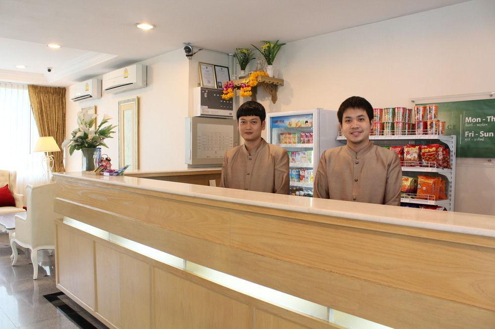 Romance Hotel Bangna Bangkok Exterior photo